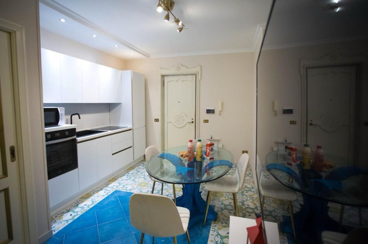 Hause Naty Spaccanapoli Apartman Kültér fotó